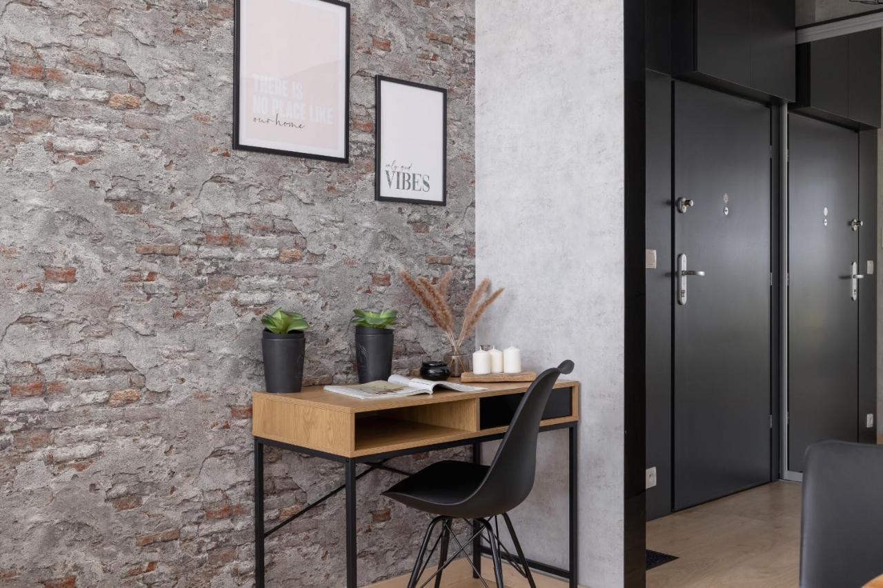 Krakow Studio With Parking & Terrace Near Zalew Bagry By Renters Prestige Esterno foto